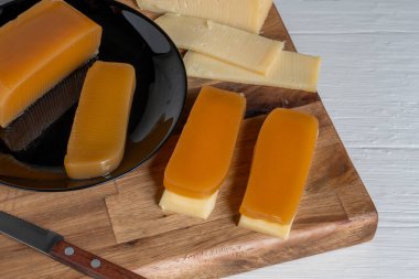 Tatlı patates şekeri ve peynir, Arjantin gastronomisinde geleneksel bir tatlıdır.