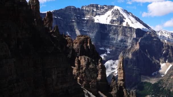 Wysokie Postrzępione Góry Canadian Rockies Przełęczy Sentinel Zboczach Temple Banff — Wideo stockowe