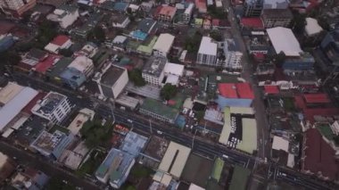 Yukarıdan, Filipinler 'den Renkli Manila' nın Çatıları