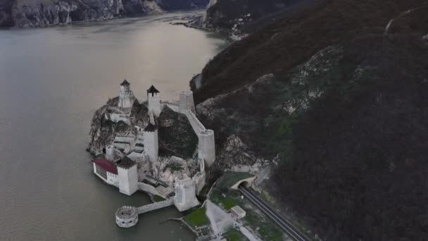 Forteresse Golubatskaya Sur Côte Danube Serbie — Video