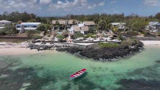 Villas Lujo Barco Orillas Del Mar Mauricio Vista Aérea — Vídeo de stock