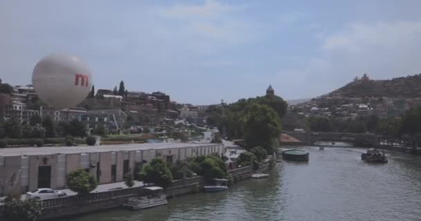 Kura River Center Tbilisi Georgia — Stockvideo