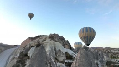 Kapadokya, Türkiye 'de Mağaralı Balonlar ve Kayalar, Hava Görünümü