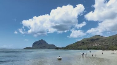 Le Morne Brabant, Mauritius, Hava Manzaralı Gezici Uçak Uçuşu