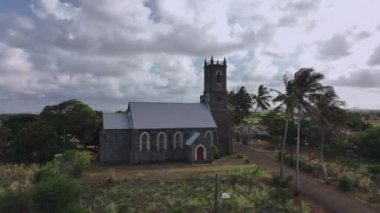 Mauritius 'un Doğası Arasındaki Eski Katedral Kilisesi, Havadan Bakış