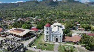 Cebu, Filipinler 'deki Oslob Adası' nın Renkli Panoraması