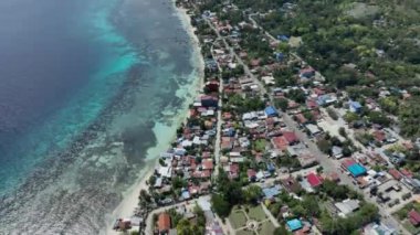 Cebu, Filipinler 'deki Oslob Adası' nın Renkli Panoraması