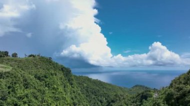 Cebu Adası 'nda Bulutlu Atmosferik Manzaralar, Hava Görünümü