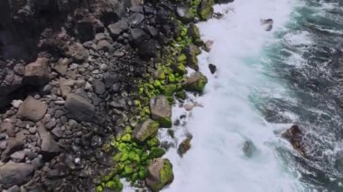 Mauritius 'un Rocky Vahşi Sahili' nde Dalgalar, Hava Görüntüsü