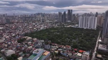 Manila 'nın farklı bölgelerinin panoraması Yukarıdan, Filipinler