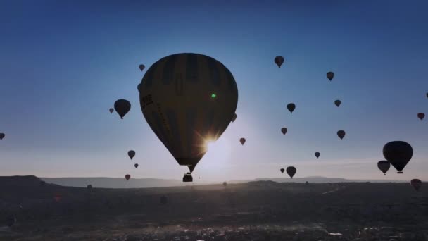 Mnoho Siluet Balónů Obzoru Úsvitu Cappadocia — Stock video