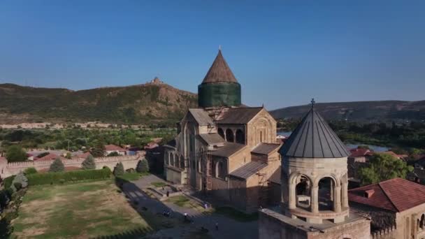 Catedral Svetitskhoveli Mtskheta Autêntico Vista Aérea — Vídeo de Stock