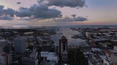 Günbatımında Port Louis üzerinde Uçmak, Mauritius, Hava Görüntüsü