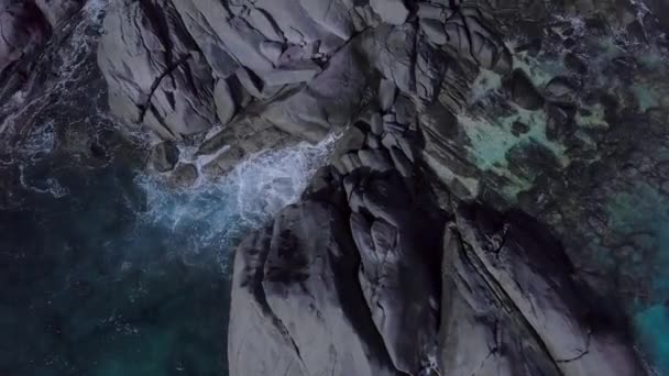 Pedras Ondas Praia Paradisíaca Das Seychelles Vista Aérea — Vídeo de Stock