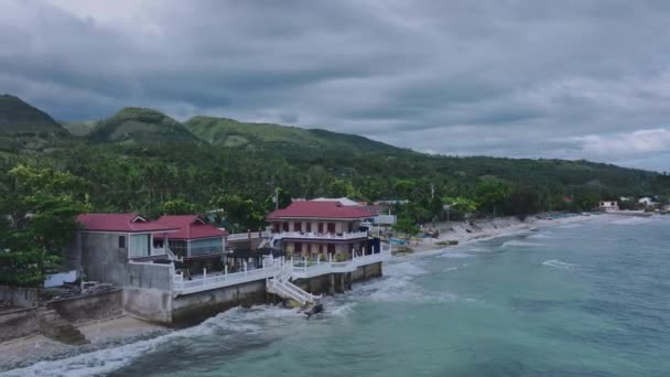 Marea Olas Frente Costa Isla Cebú Vista Aérea — Vídeo de stock