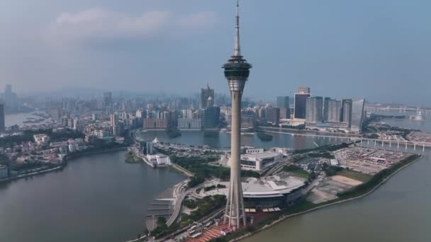 Macau Tower Und Das Panorama Der Ganzen Stadt Aus Der — Stockvideo