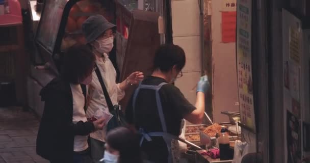 Mensen Rij Bij Street Cafes Hong Kong Aziatische Street Food — Stockvideo