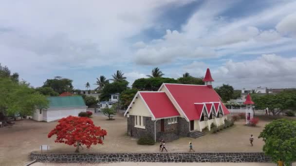 Notre Dame Auxiliatrice Cap Malheureux Kyrka Mauritius Flygfoto — Stockvideo