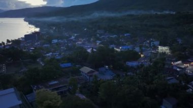 Akşam Oslob 'u, Cebu Filipinleri' ni, Havadan Bakış Alanı 'nı