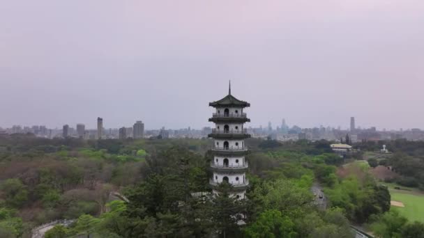 Kaohsiung Tayvan Daki Zhongxing Kulesi Nin Üzerinde Uçmak — Stok video