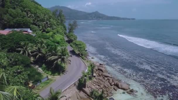 Vägen Längs Kusten Mahe Seychellerna Flygfoto — Stockvideo