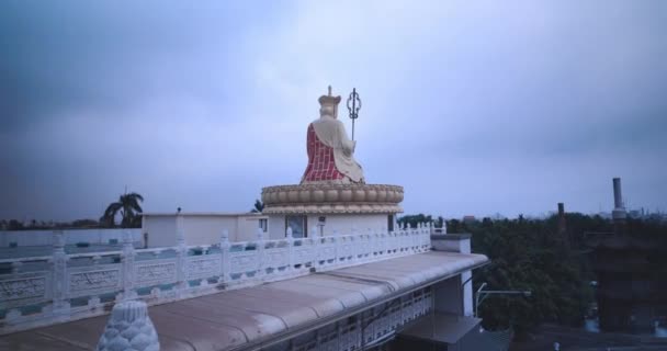 Boeddha Het Dak Van Linyuan Qingshuiyan Qingshui Tempel Taiwan — Stockvideo