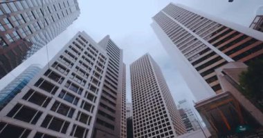 Hong Kong İş Merkezi 'ndeki Yüksek Binalar, Alt Manzara