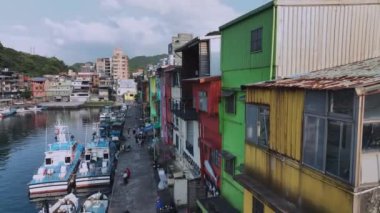 Tayvan 'daki Zhengbin Limanı Renkli Evleri, Hava Görünümü