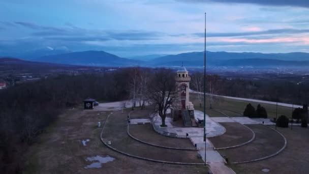 Célèbre Monument Sur Colline Chegar Près Nis Serbie Vue Aérienne — Video