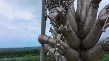 Tayvan 'da Bin El Guanshiyin Bodhisattva, Yakın Hava Görüntüsü