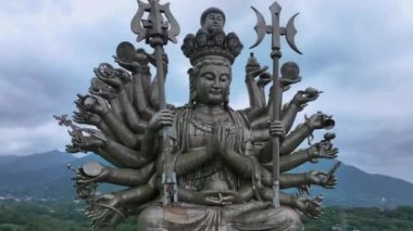 Tayvan 'da Bin El Guanshiyin Bodhisattva, Yakın Hava Görüntüsü