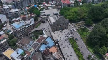 St. Paul harabeleri Macau 'nun merkezinde, hava manzaralı.