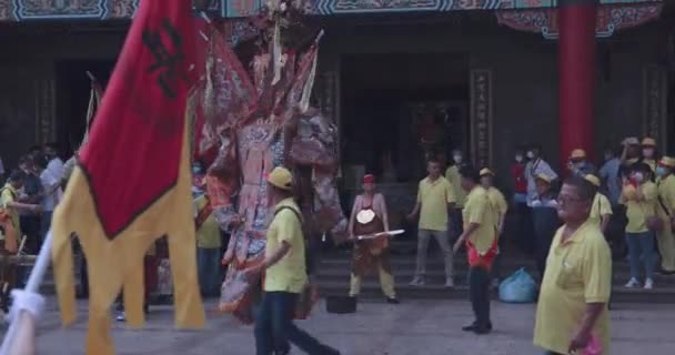 Священная Церемония Фигурами Богов Храме Тайване — стоковое видео