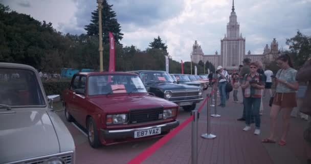 Выставка Автомобилей Lada Retro Москве — стоковое видео