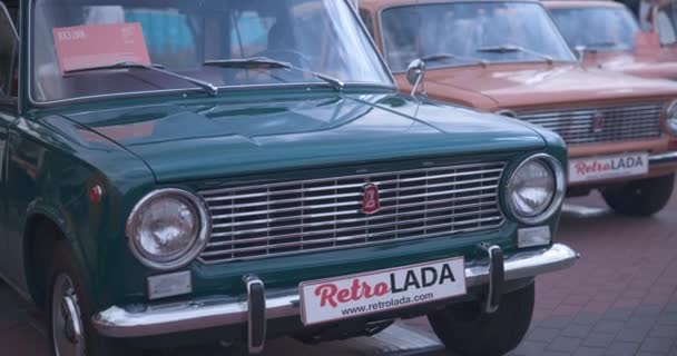 Lada Retro Car Ausstellung Moskau — Stockvideo