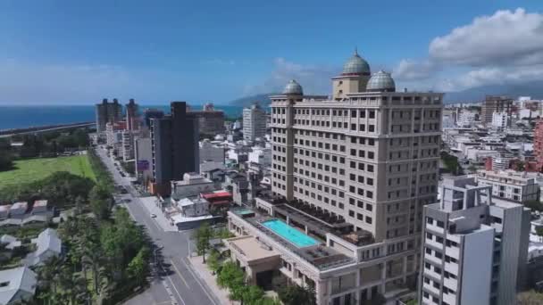 Vol Panoramique Sur Les Toits Hualien Par Temps Ensoleillé Taiwan — Video