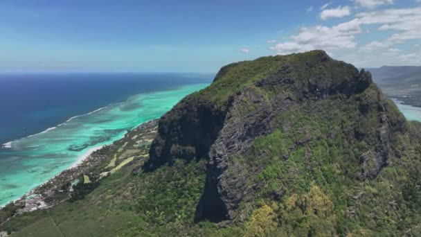 从Le Morne Brabant山看毛里求斯岛的景观 空中景观 — 图库视频影像