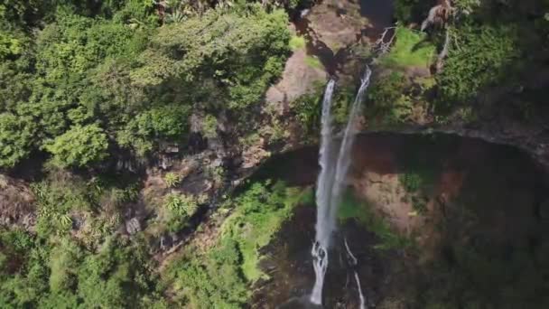 Voando Sobre Famosa Cachoeira Chamarel Maurício Vista Aérea — Vídeo de Stock