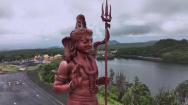 Ganga Talao Gölü 'ndeki Shiva Heykeli, Mauritius, Hava Görüntüsü