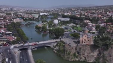 Tiflis 'in Merkezinde Uçan Hava Panoraması