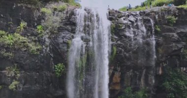 Ağır çekim uçuş Tamarind Şelaleleri, Mauritius, Hava Görüntüsü