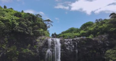 Ağır çekim uçuş Tamarind Şelaleleri, Mauritius, Hava Görüntüsü