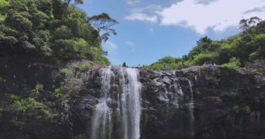 Ağır çekim uçuş Tamarind Şelaleleri, Mauritius, Hava Görüntüsü