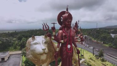 Mauritius 'ta Altın Aslan ile Kutsal Buda, Hava Manzarası