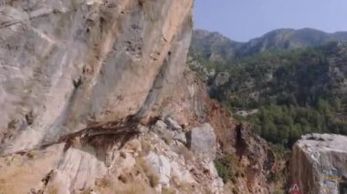 Araba Penceresinden Türkiye 'nin Yol Manzaraları