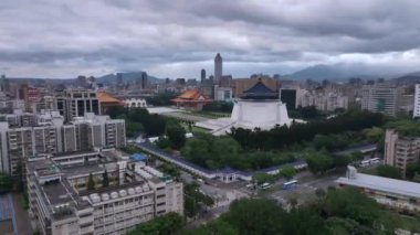 Taipei 'nin merkezinde bulunan Chiang Kai-Shek Anıtı, Tayvan Hava Görüntüsü