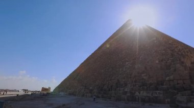 Giza 'daki Antik Mısır Piramitleri, Tarihi Görüş