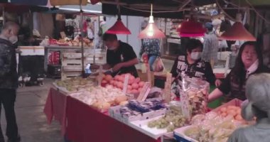 Hong Kong Sokağında Meyve Pazarı, Tipik Asya