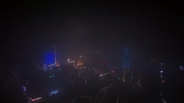 Gece Macau 'da Bulutların Üzerinde Uçmak, Hava Görüntüsü