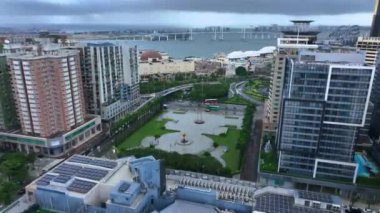 Macau 'nun merkezinde Lotus Anıtı olan meydan, hava manzaralı.